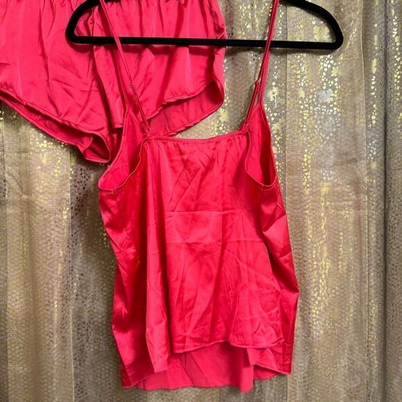 Ekouaer Silky Pajamas Hot Pink Tank Shorts Sleep Set Medium NWT - Picture 2 of 10